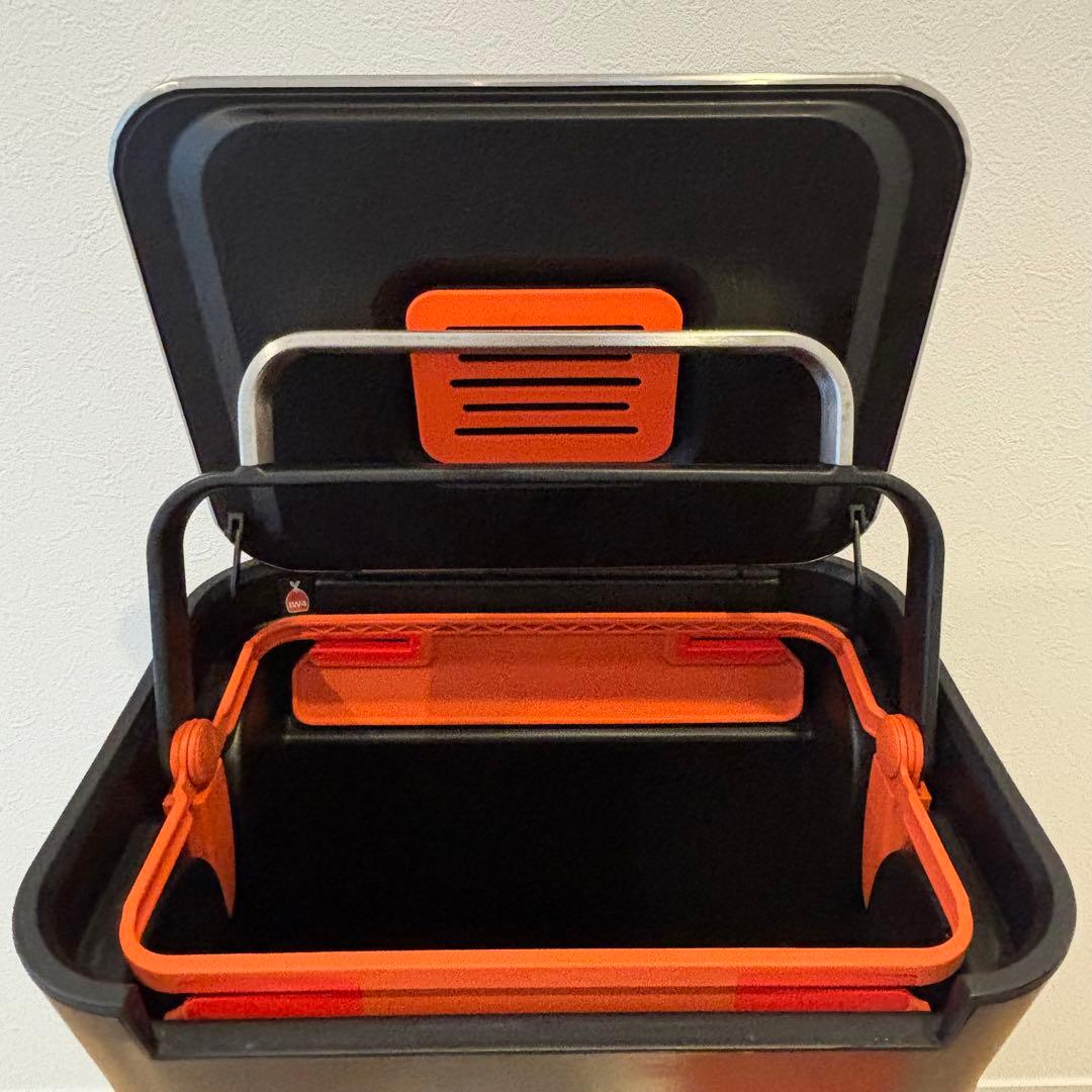 【美品】JosephJoseph ジョセフジョセフクラッシュボックス ごみ圧縮機