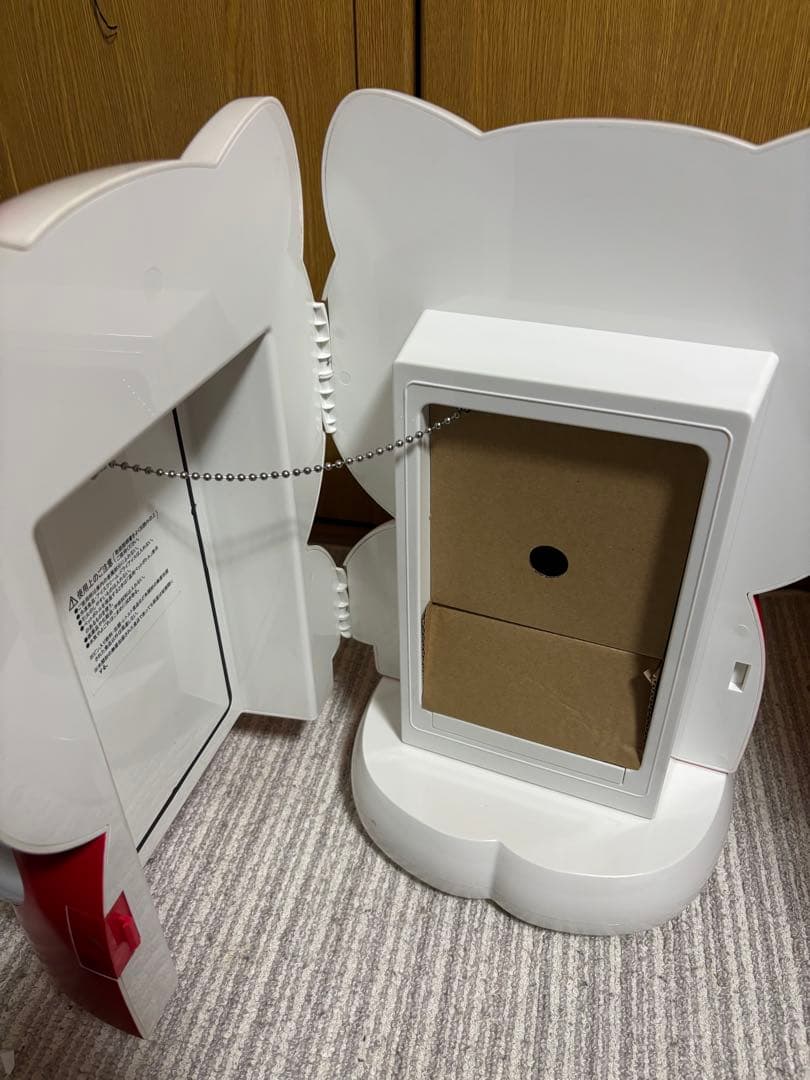 未使用　ハローキティ　冷温庫