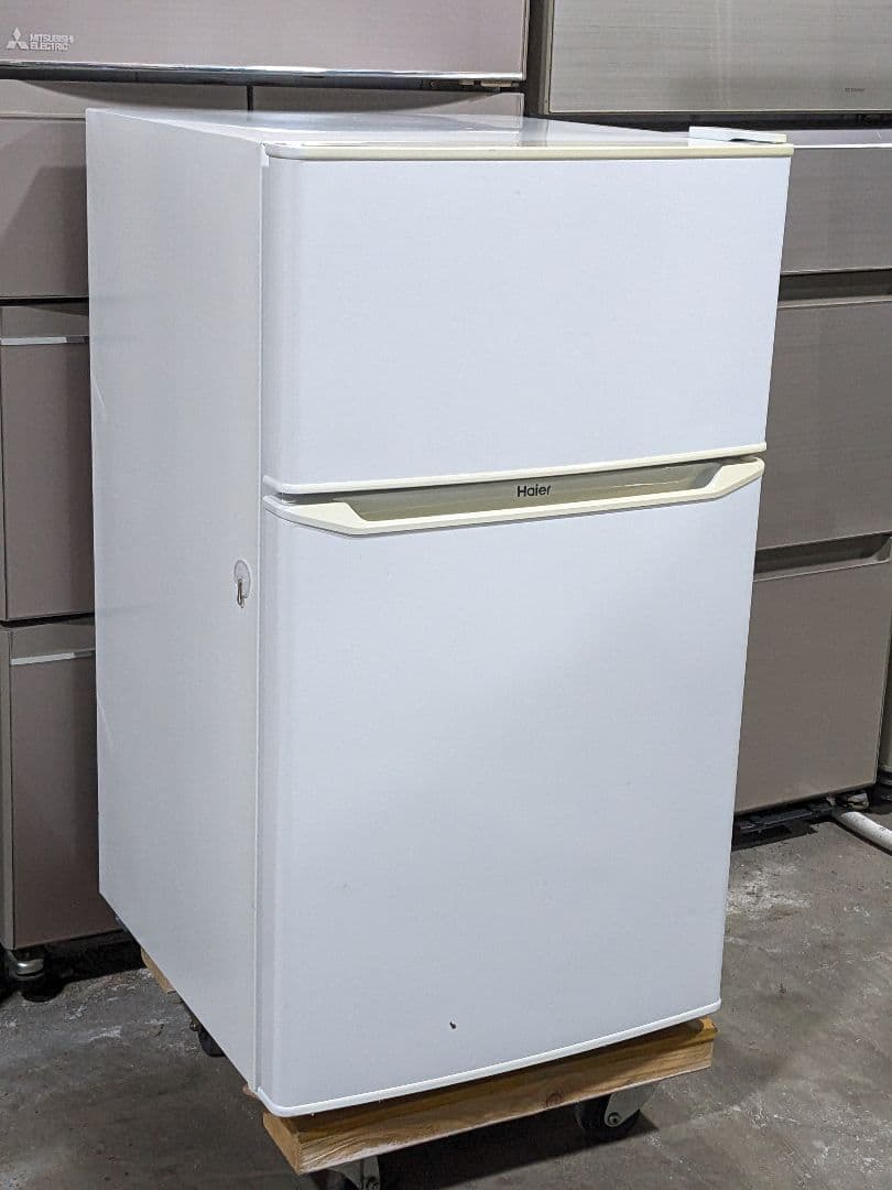2019年製　HAIER　冷凍冷蔵庫　容量85L　100V　JR-N85C