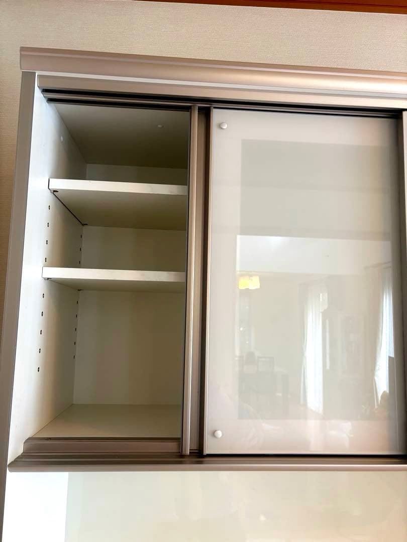 綾野製作所　キッチンボード　食器棚　 ナターシャです