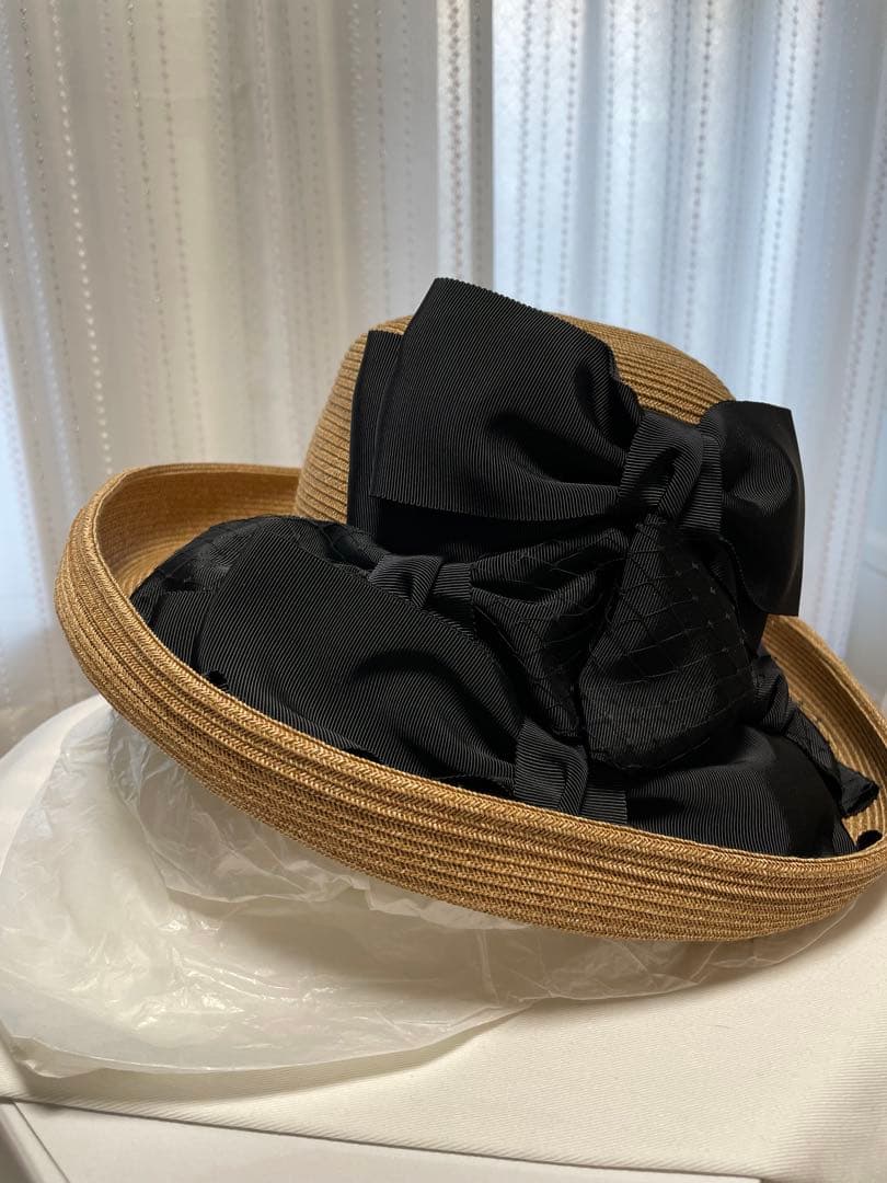 ✨新品未使用品　ビューランス　帽子　ハット ビックリボン