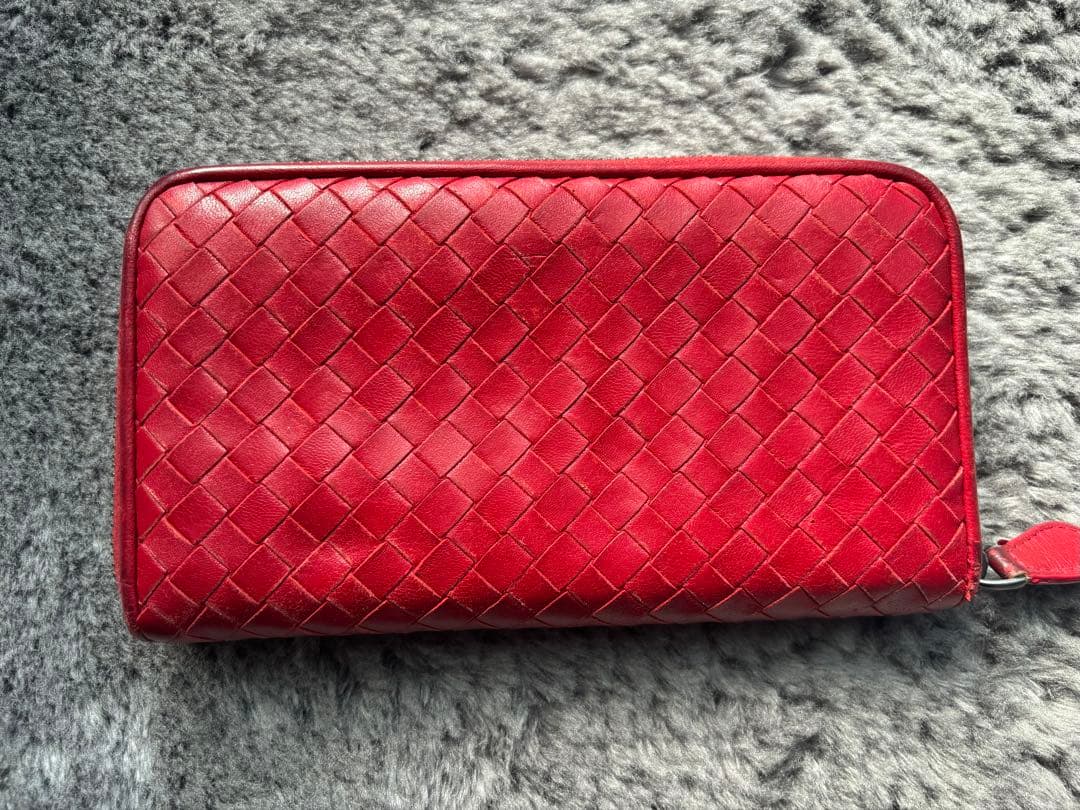 Bottega Veneta バレンタイン限定 レッド 長財布