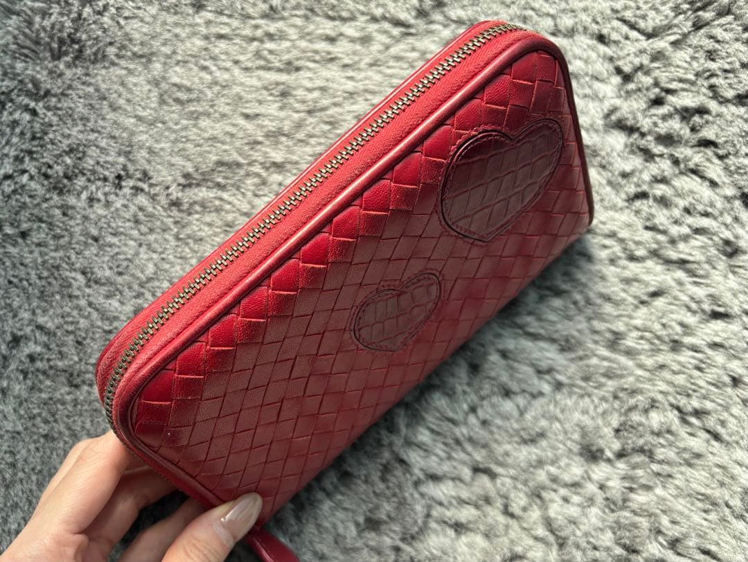 Bottega Veneta バレンタイン限定 レッド 長財布