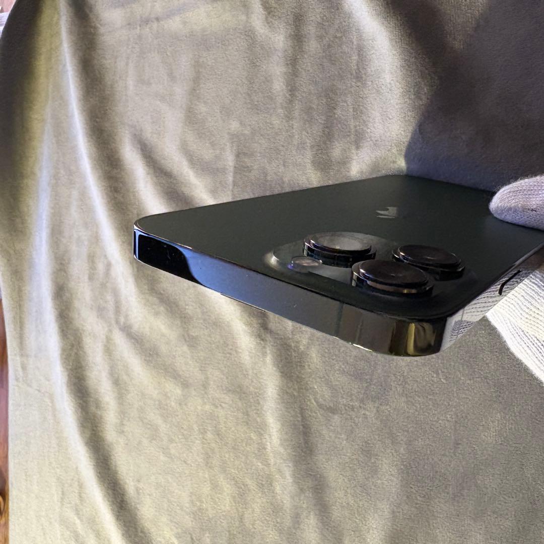 iPhone 13 Pro Max 256GB SIMフリー バッテリー100%