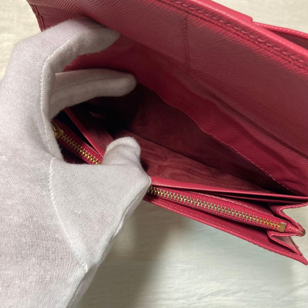 月末限定価格　PRADA プラダ　長財布　リボン　二つ折り　ピンク　箱付き　人気