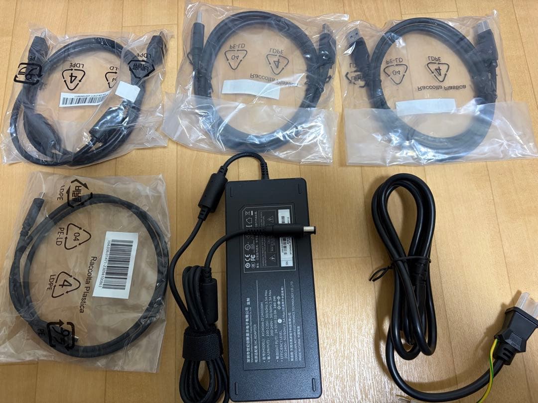 INNOCN 32M2V (32インチ ミニLED 4K ゲーミングモニター)