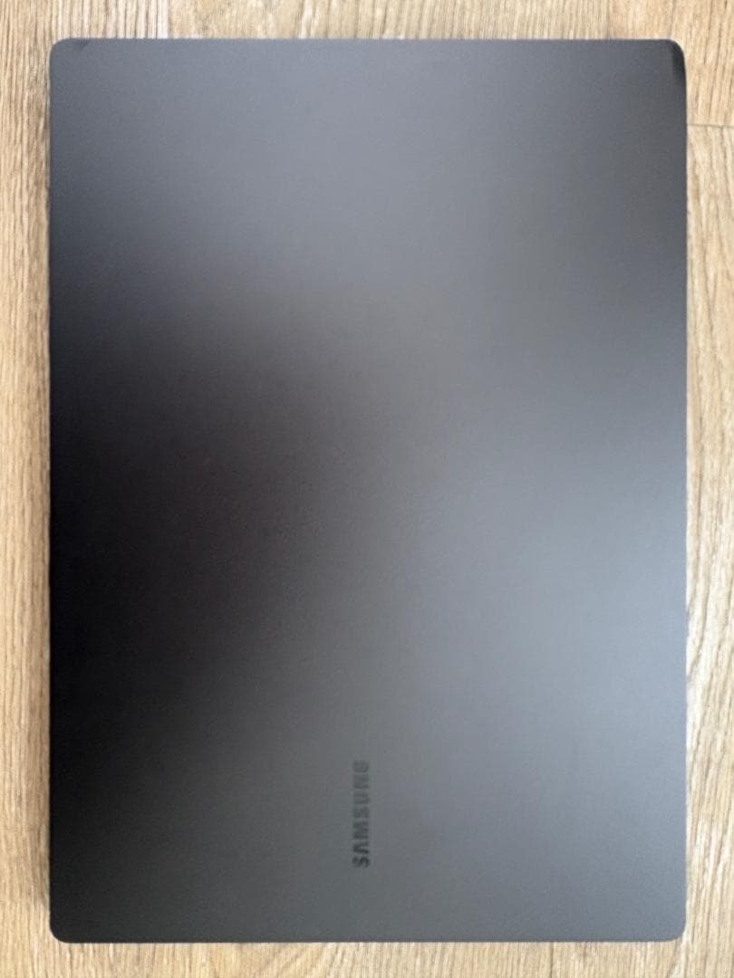 Galaxy Book3 Pro 本体