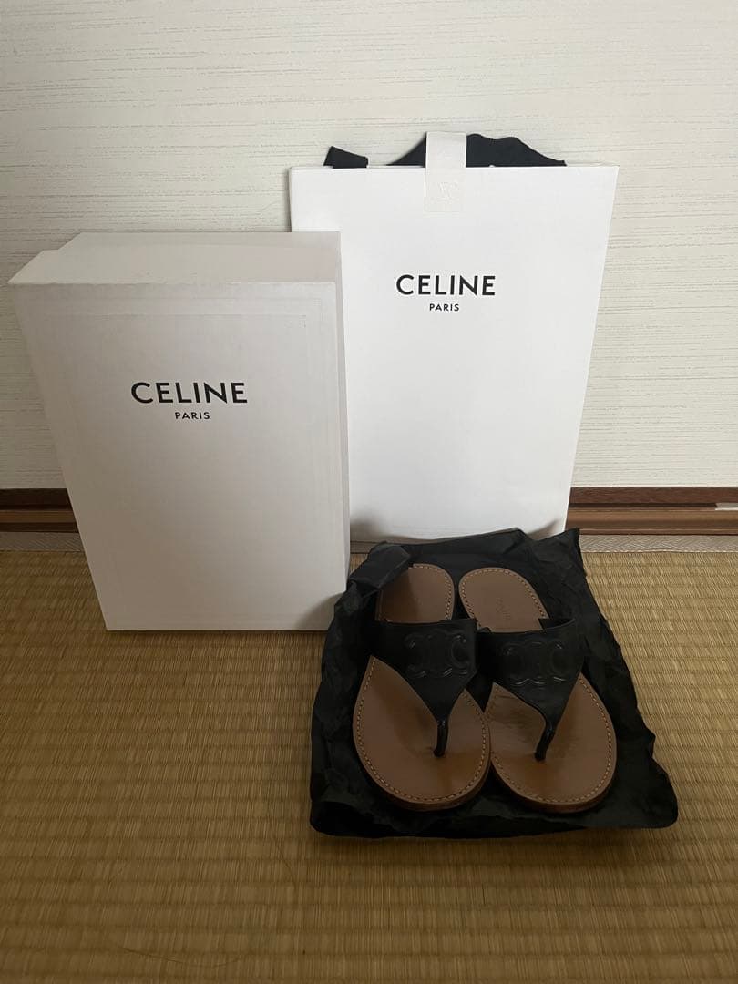 CELINE トリオンフ　サンダル
