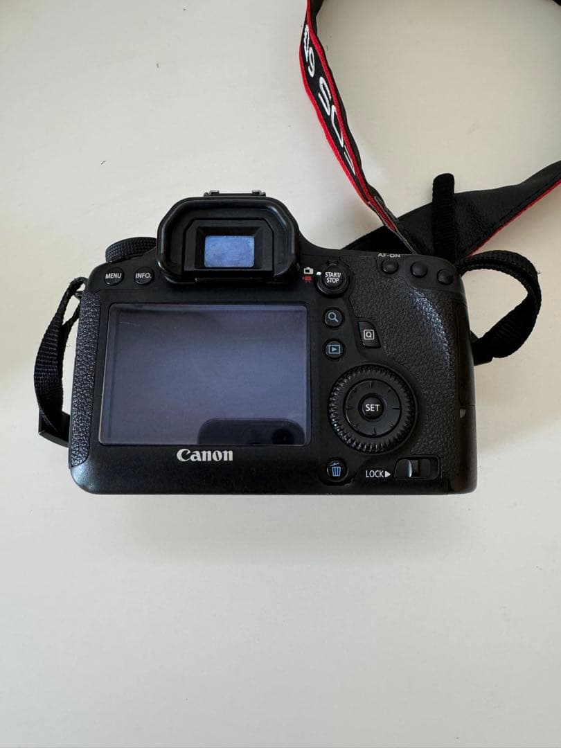 Canon EOS 6D デジタル一眼レフカメラ