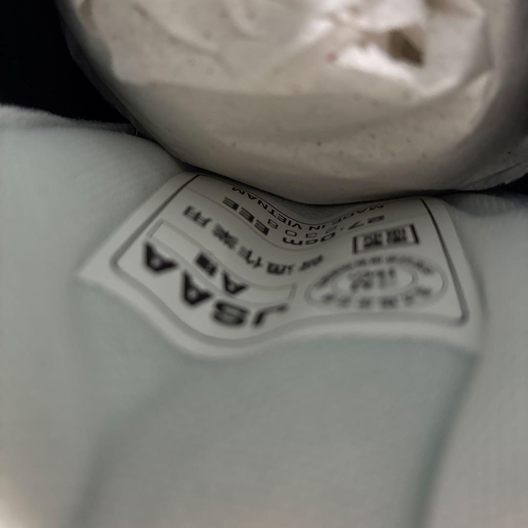 期間限定割引！【新品未使用】ニューバランス27.0cmグレー×ホワイト×グレー