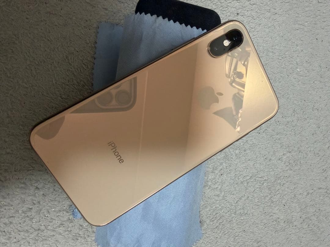 大幅値下【状態良好】iPhone Xs 256GB