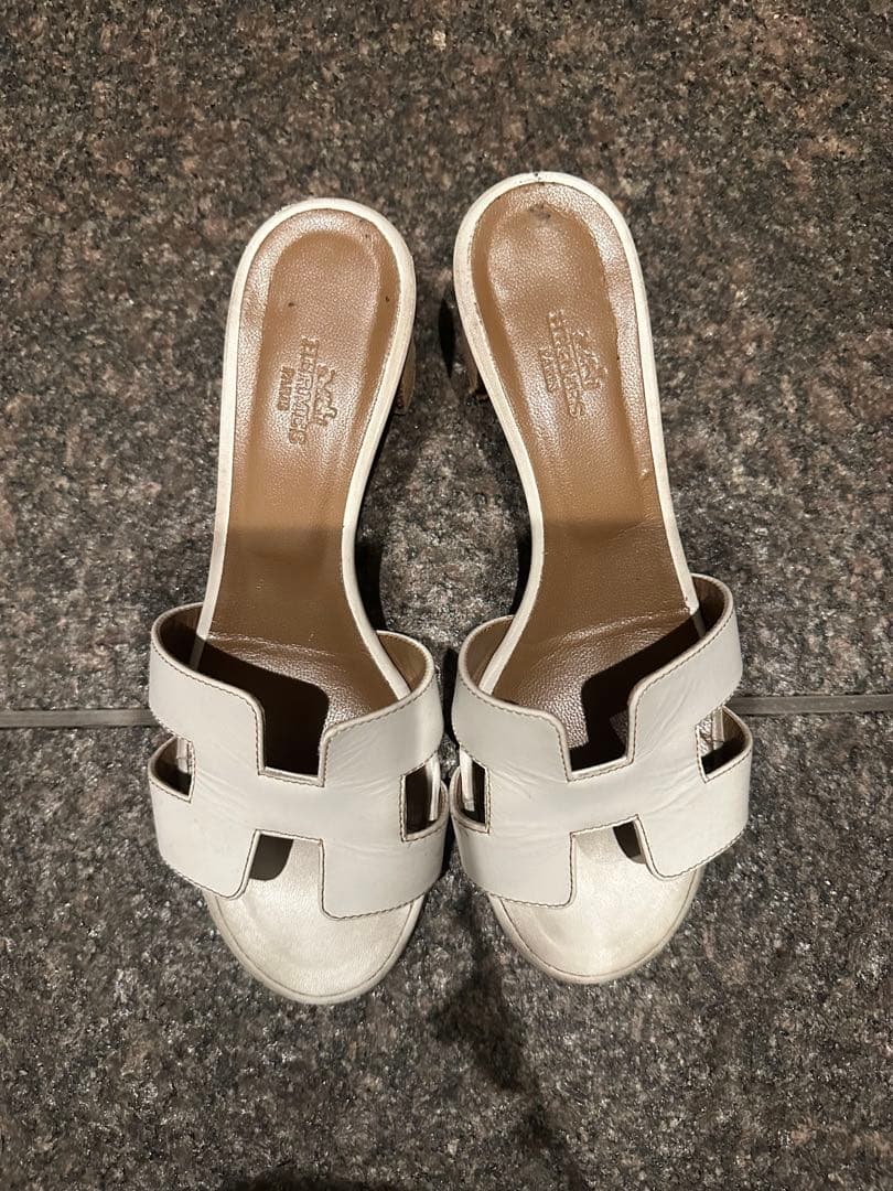 エルメスホワイト オープントゥ ミュール