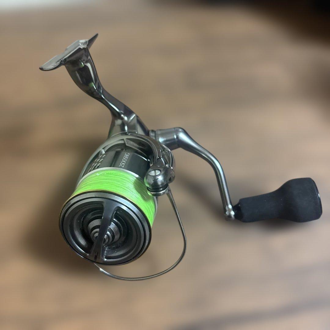 18ステラ　2500SHG バリアルノブ付き