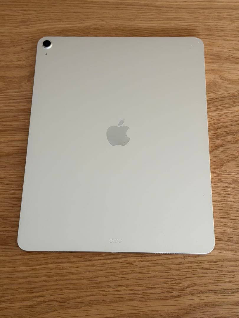 13インチ iPad AirWi-Fiモデル 256GB – キーボード付ケース