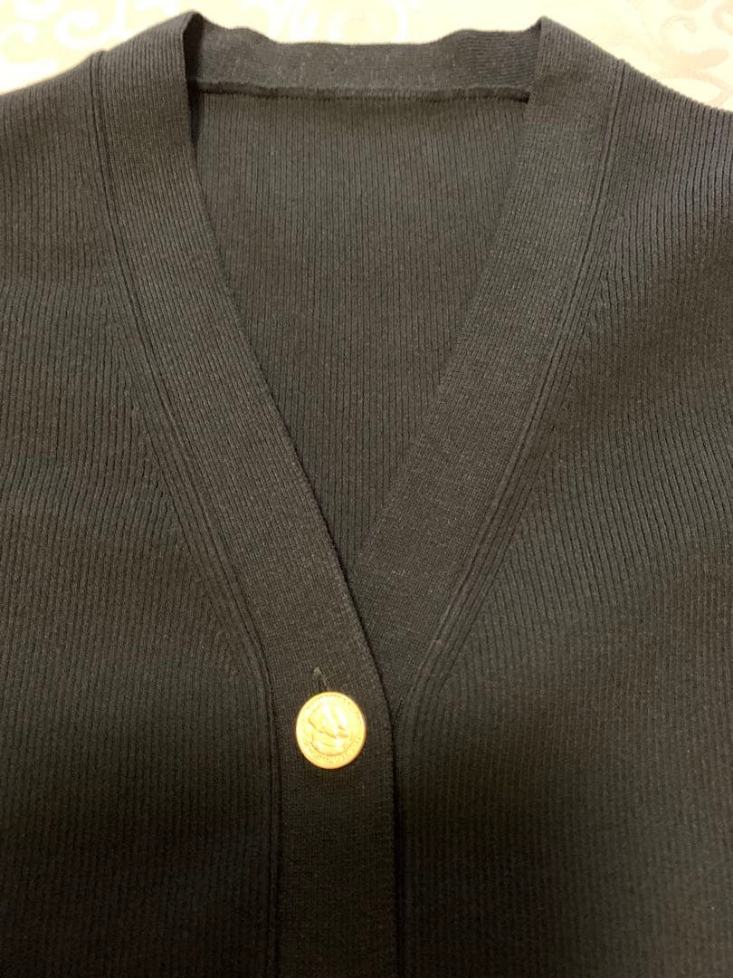 ❣️未使用MUSE Deuxieme DINER B RIB Vネックカーディ黒