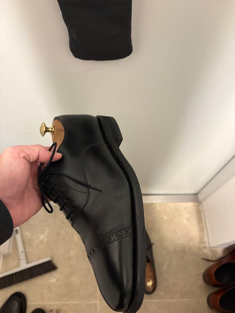 た*い様 バーウィック－4984 シューキーパー付き　パンチドキャップトゥ　27