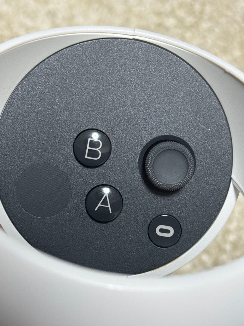 美品  Quest 2 VRヘッドセット　64GB