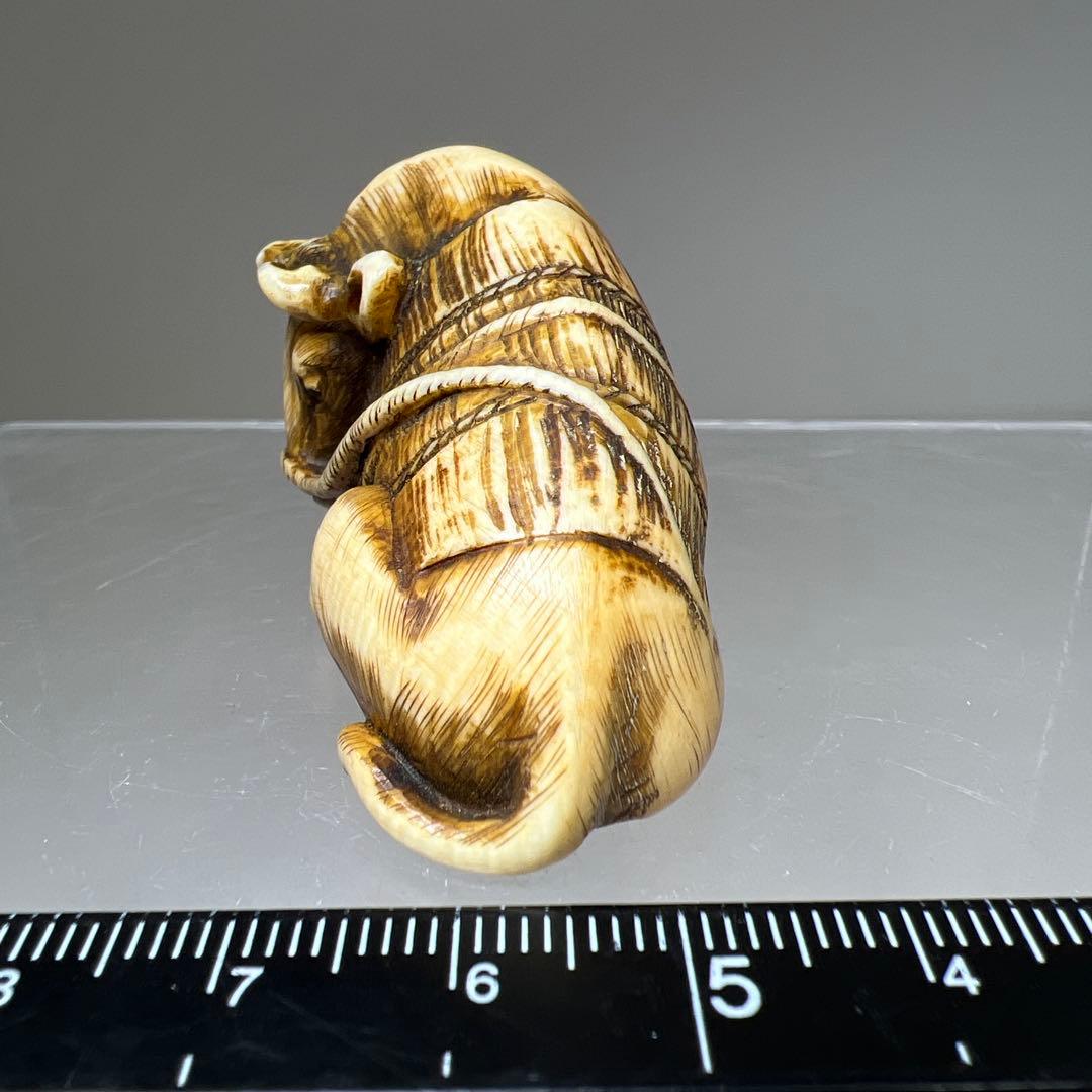 極上　喜久銘　牛根付　31g 東Y8-0113☆2F