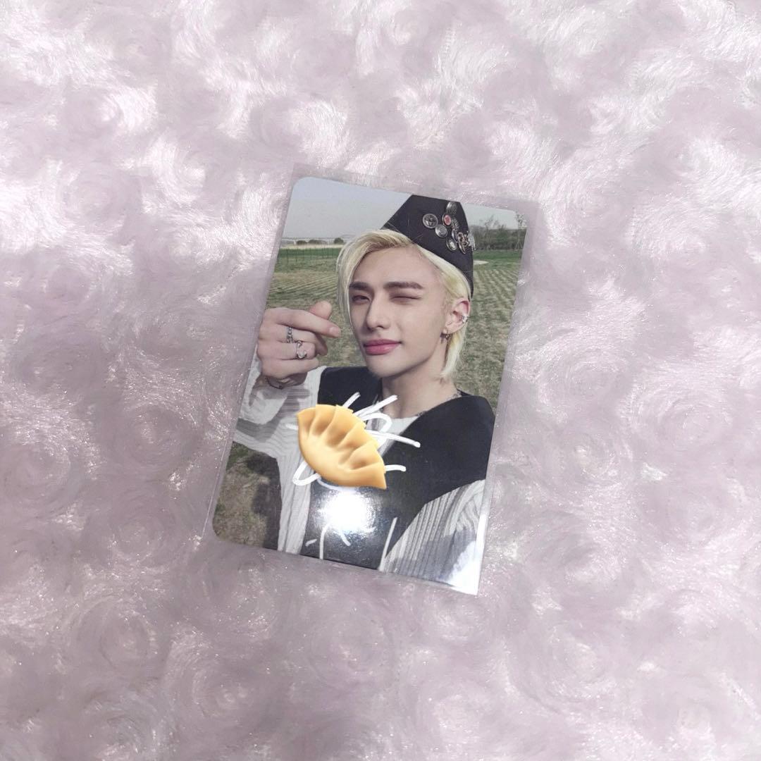 straykids スキズ ヒョンジン maxident 直筆 サイン トレカ