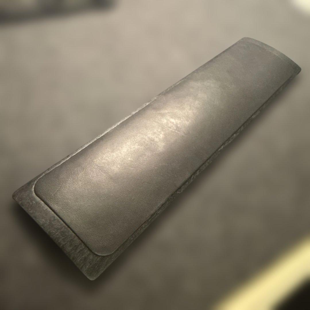 Grovemade リストレスト ミディアム ブラック