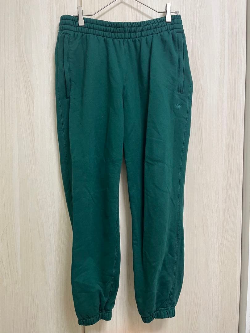 adidas アディカラー コンテンポ フレンチテリー セットアップ