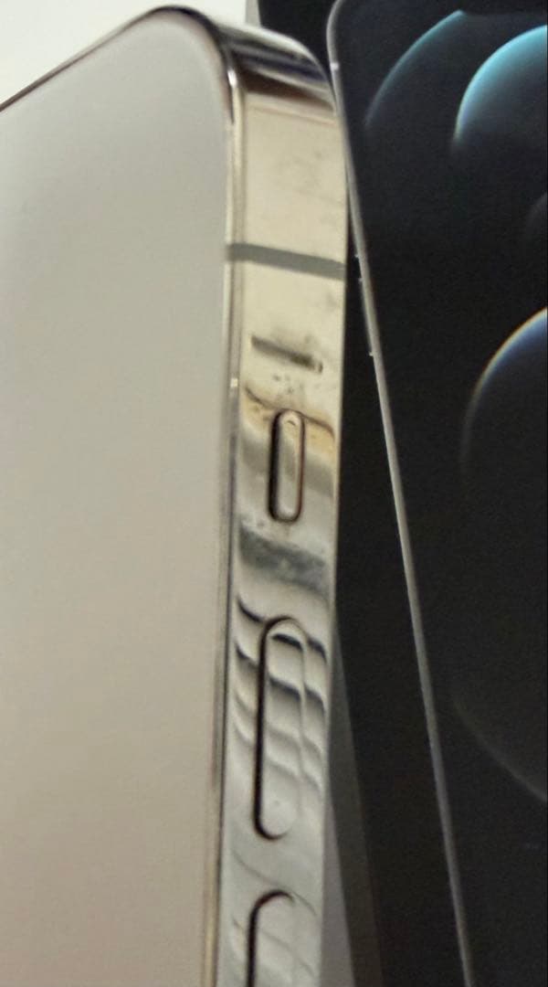 C*m様 iPhone12pro256GB