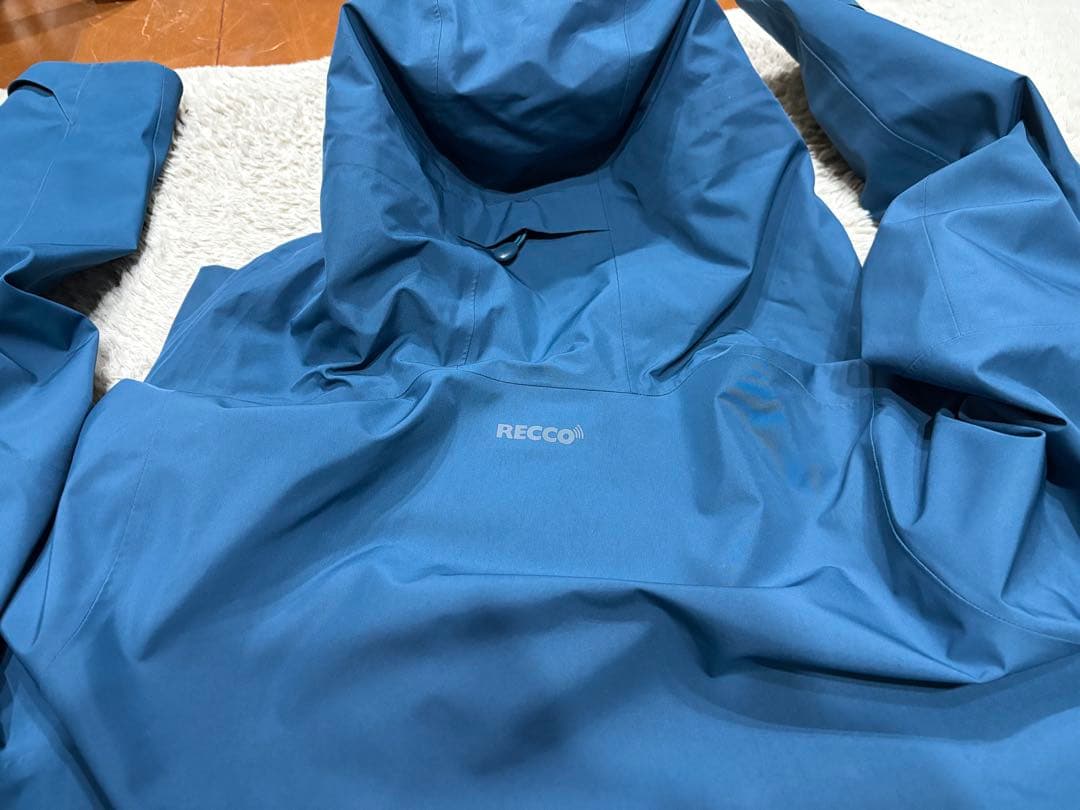 『極上』Patagonia ゴアテックス メンズスキーウェアLサイズ 上下セット