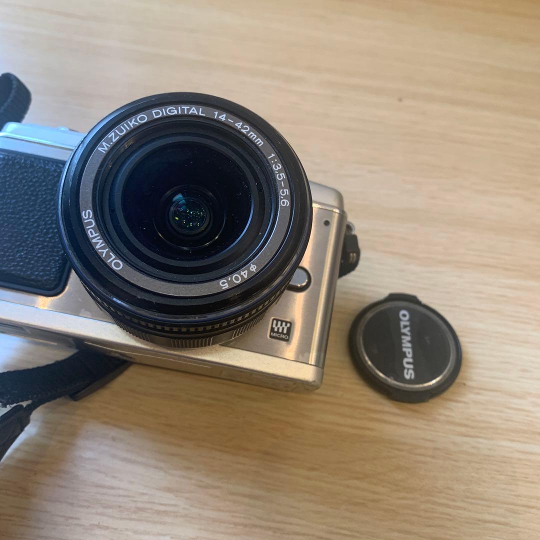 OLYMPUS PEN E-P1 ミラーレスカメラ