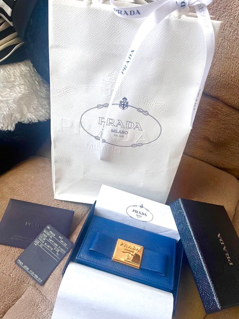 【ぴよ丸】PRADA ネイビー サフィアーノレザー 名刺入れ