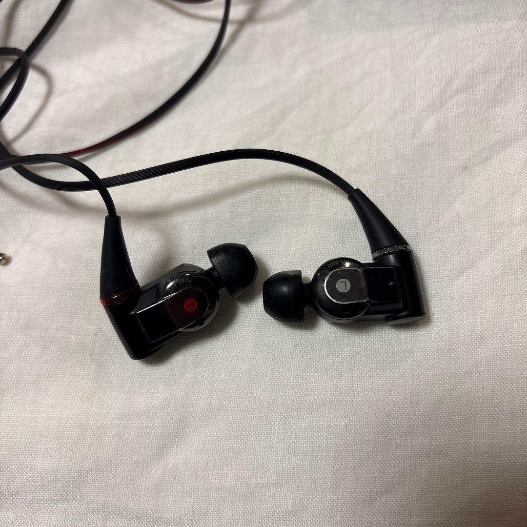 ソニー　SONY XBA-A2 有線イヤホン ブラック/レッド