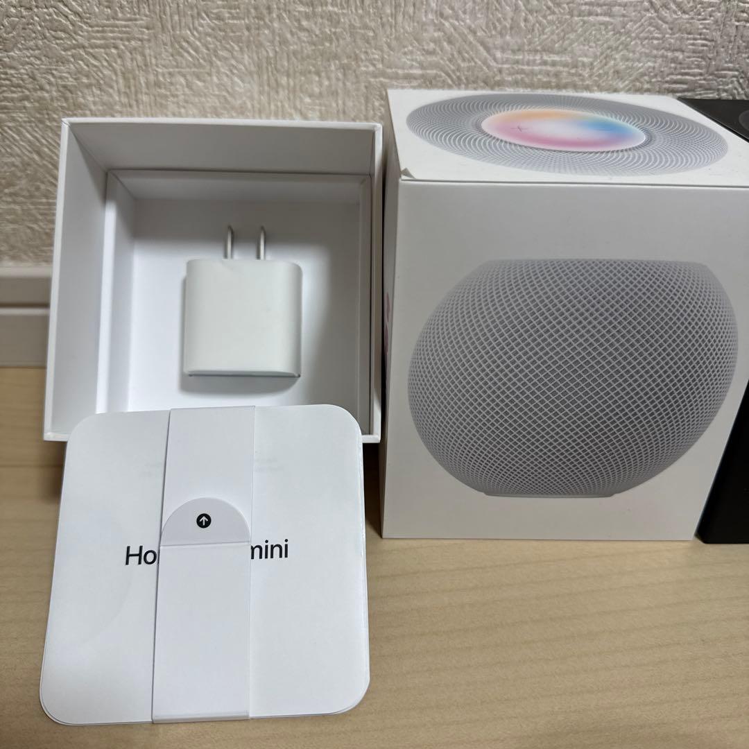 Apple Pod mini 黒 白　2個セット