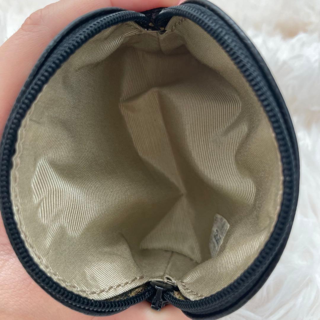 【凛】CHANEL ココマーク キャビアスキン レザー ポーチケース