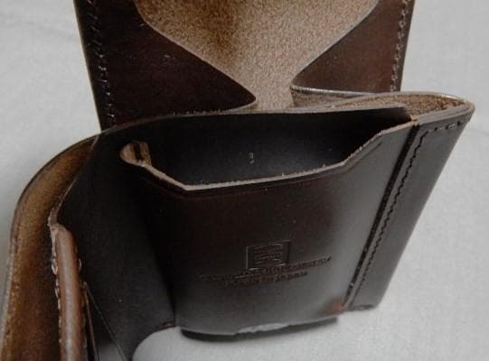 ま*ー様 展示美品　池之端銀革店Crampシュリンクレザーコンパクトウォレット