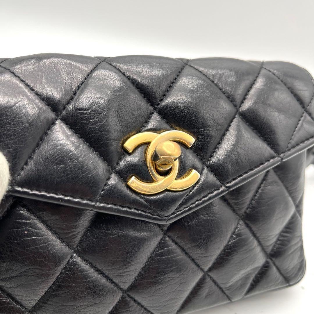 美品 シャネル ウエストポーチ マトラッセ ココマーク ターンロック ブラック