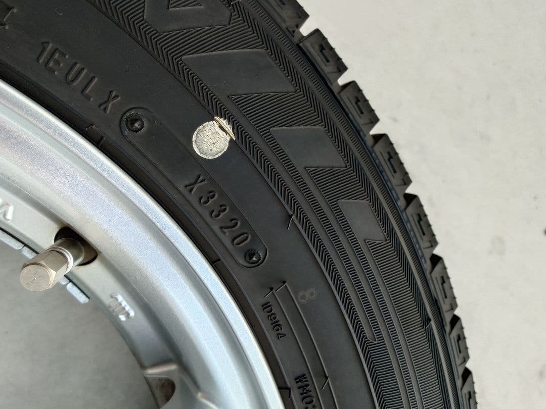 185/65R15 スタッドレスタイヤ ホイールセット