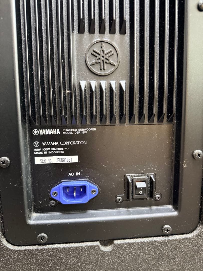 Yamaha DSR118W Powered Subwoofer,動作確認済み