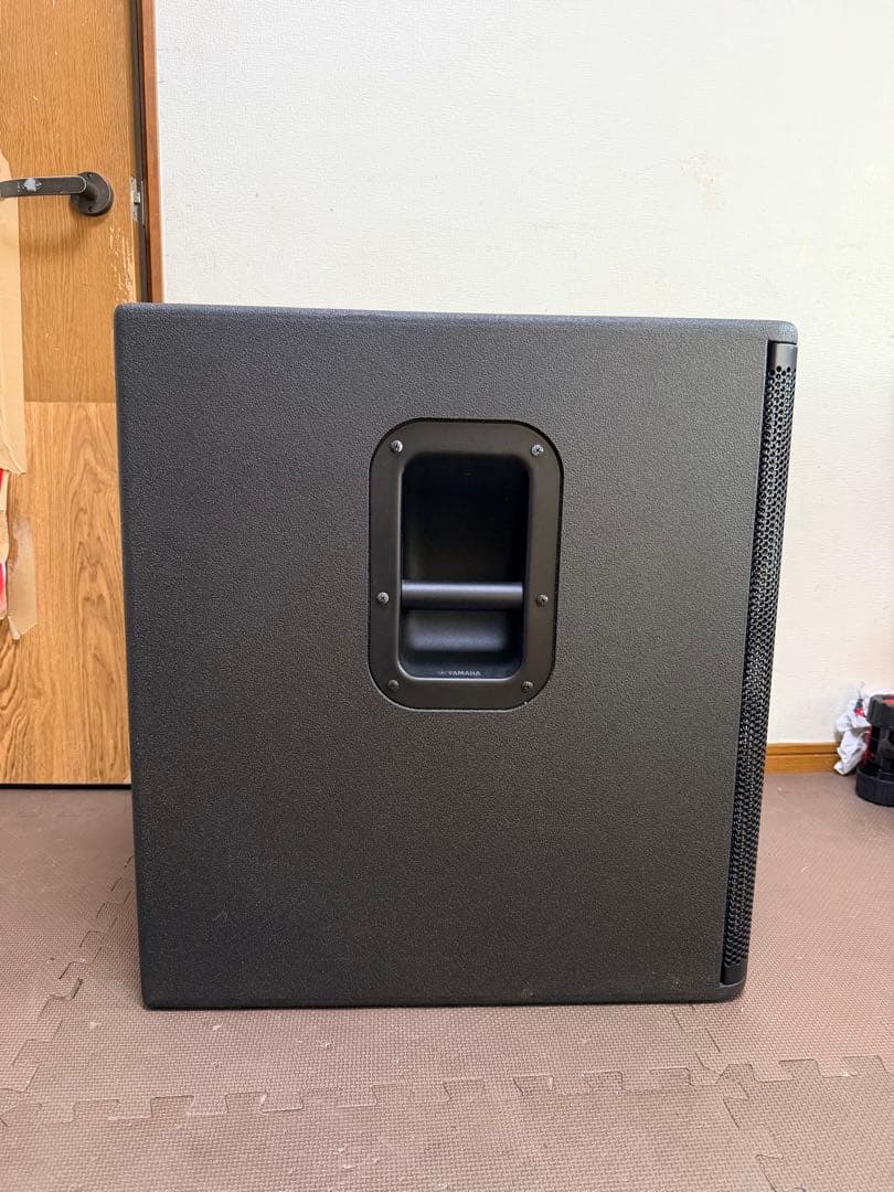 Yamaha DSR118W Powered Subwoofer,動作確認済み