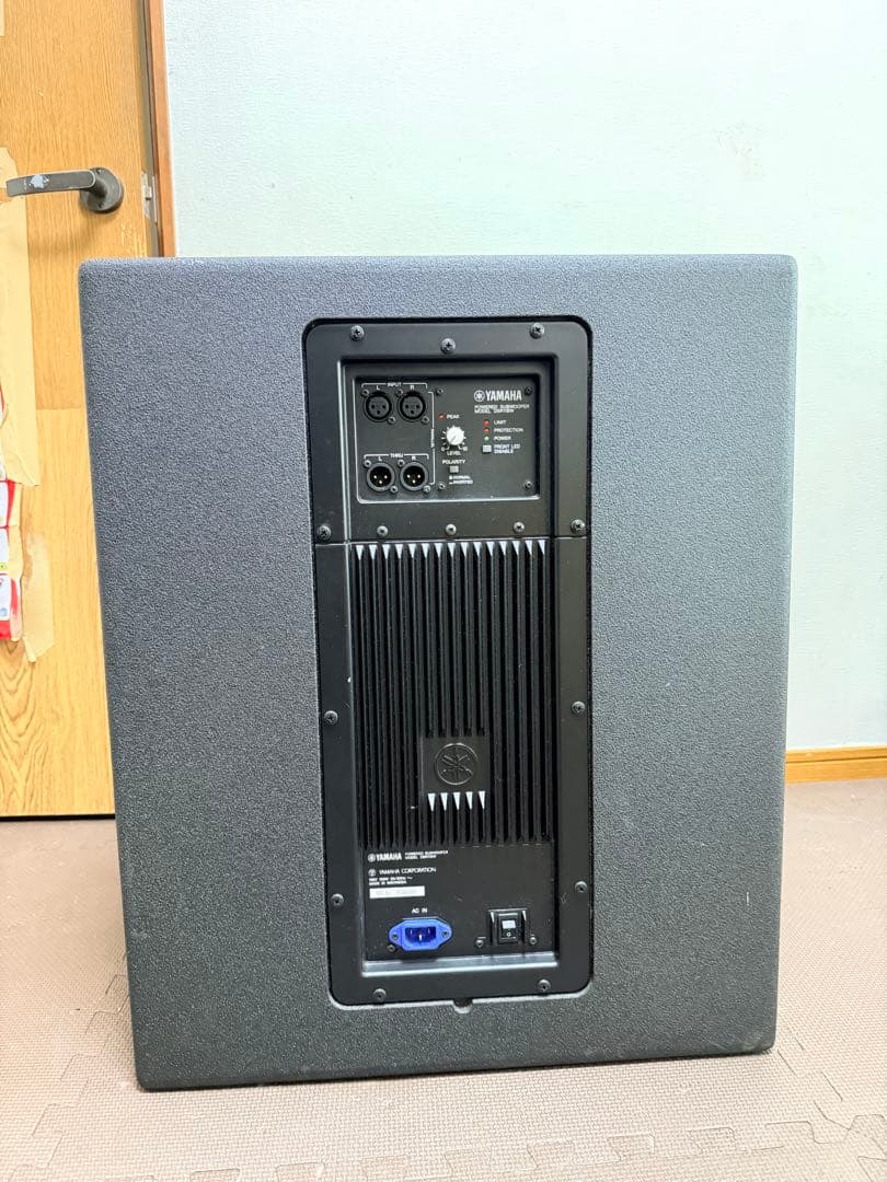 Yamaha DSR118W Powered Subwoofer,動作確認済み