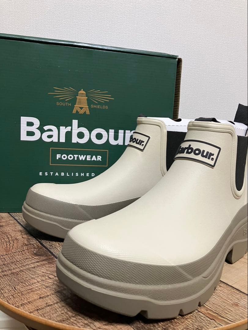Barbour Nimbus チェルシー サイドゴア レインブーツ ベージュ