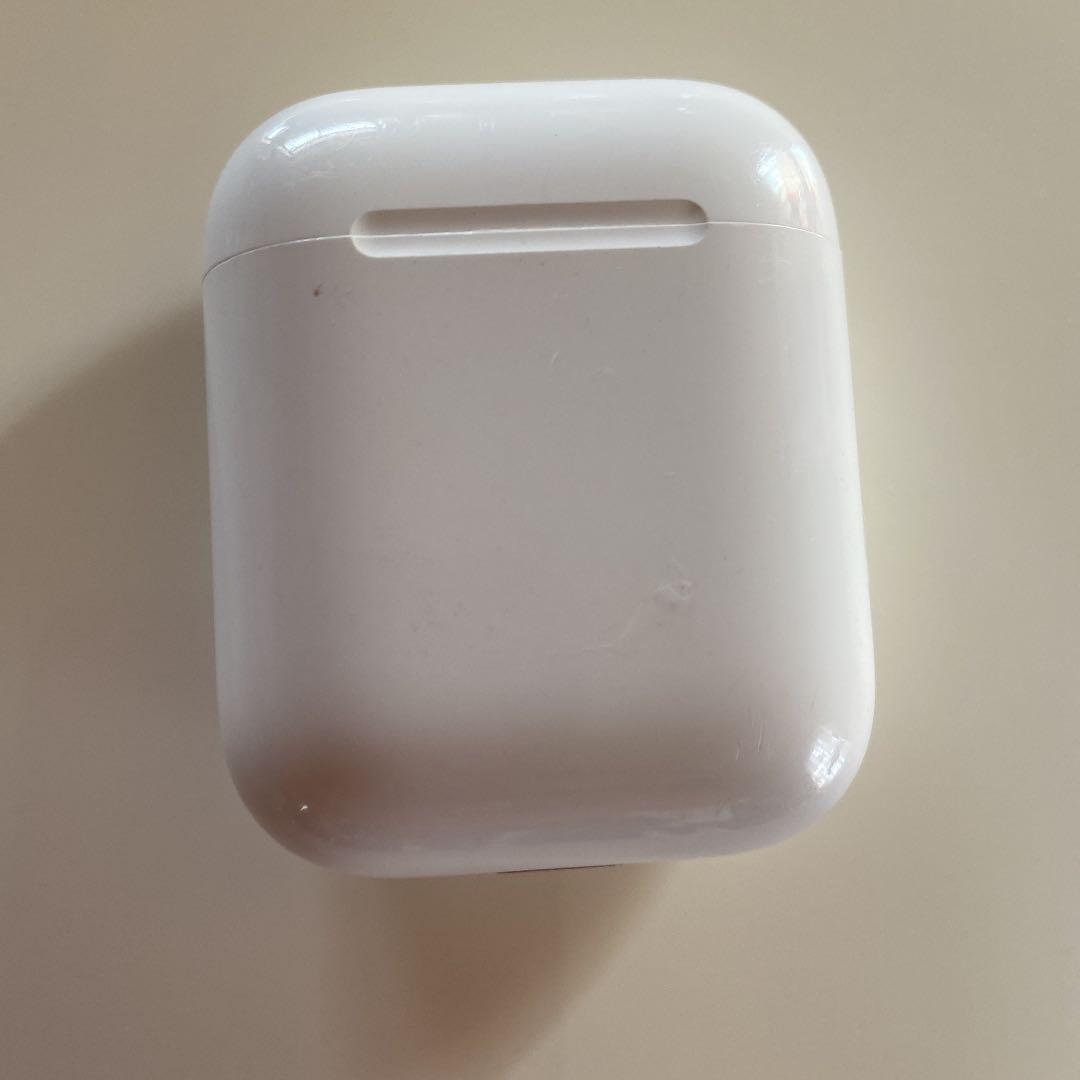 Apple AirPods 第二世代