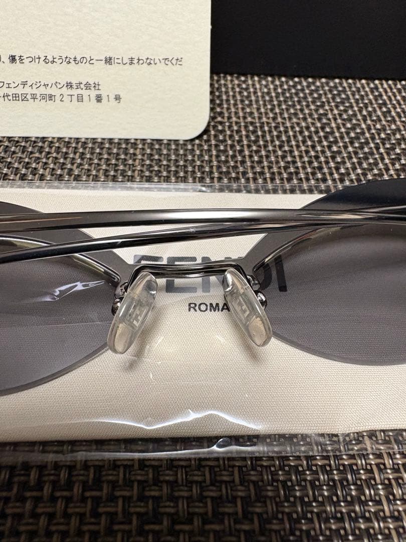 FENDI レディースサングラス