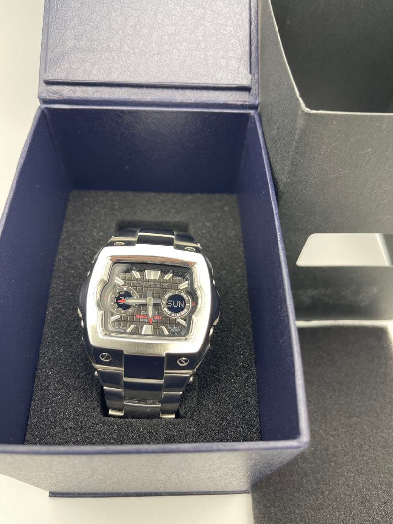 美品 G-SHOCK G-011D-1AJFフルメタル カシオ