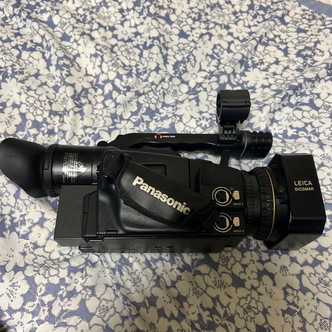 パナソニックmini DVカムレコーダ- AG-DVX100A通電ok ジャンク