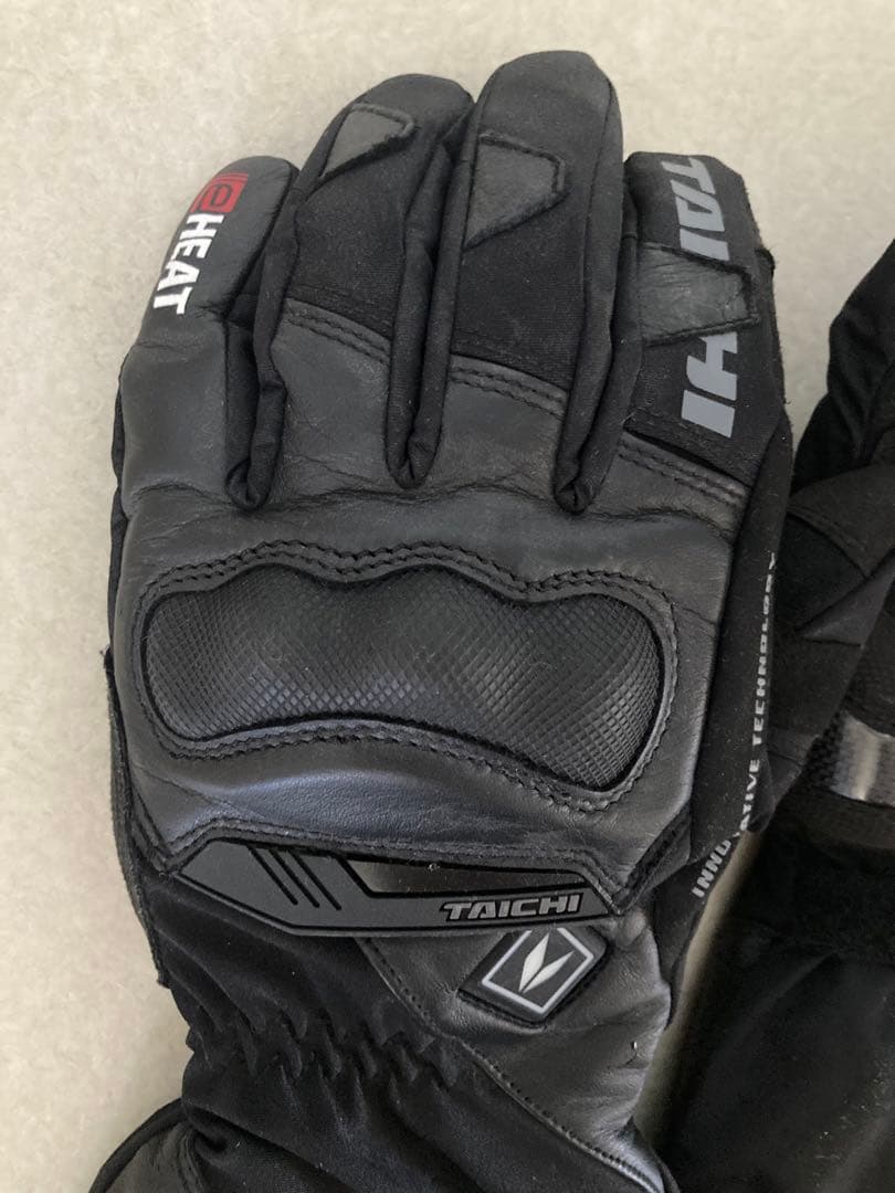 キム【TAICHI 電熱グローブ(Mサイズ)&バッテリーセット　ブラック】