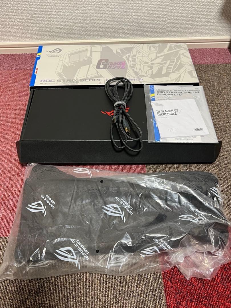 ROG STRIX SCOPE TKL ガンダム ゲーミング キーボード 赤軸