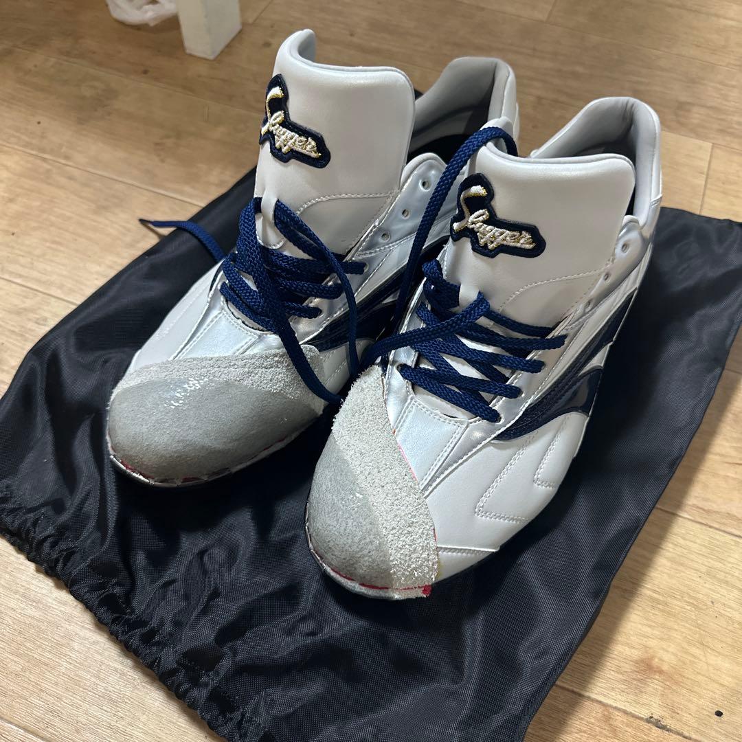 久保田スラッガー　スパイク袋付き 27センチ