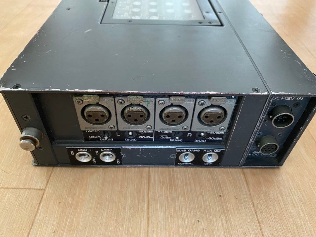 4chオーディオミキサー（sigma EFP-402L）