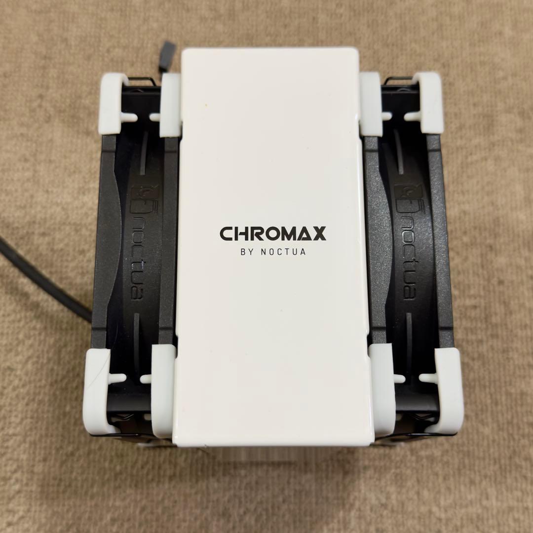 Noctua NH-U12A chromax.black カスタムパーツ付き