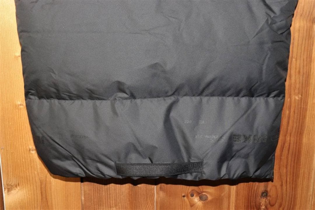 新品　NIKE THERMA-FIT CITY MADE ダウンベスト (S　併