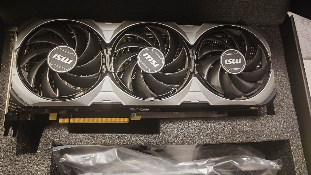 グラフィックボード・グラボ・ビデオカード MSI GeForce RTX 4070 Ti Super OC